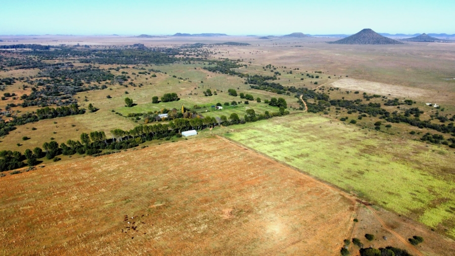 3 Bedroom Property for Sale in Bloemfontein Rural Free State